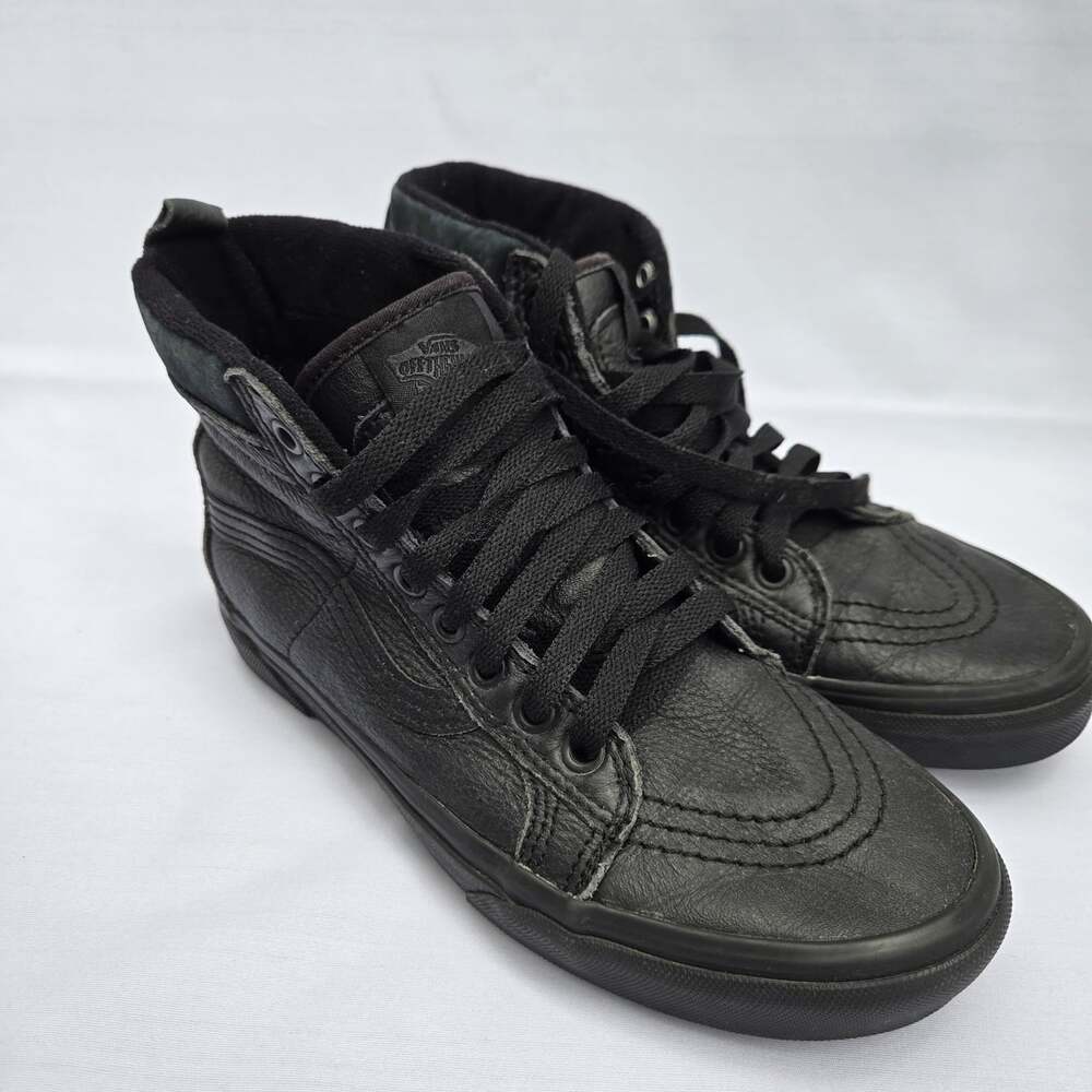 VANS Women's High Top Lace Up Black Leather Sneakers Shoes Black 7